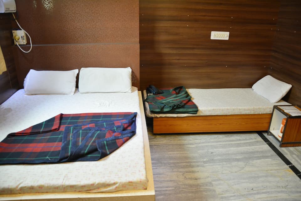 Hotel Abhineet Palace